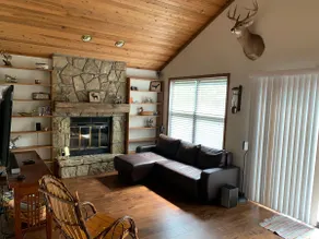 High Tech Cabin in the Hills of Guernsey County - Image 4