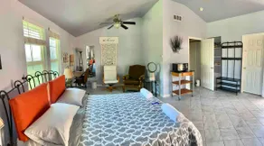 Private Guest Suite- Studio in Livermore - Image 4