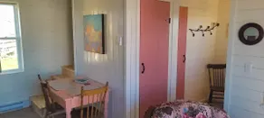 Annie's Place by the Inn! - Image 2