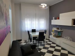 Elegante appartamento in centro città - Image 2