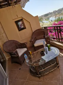 Ein Bay - cozy 2 bedrm+roof/sleeps 6/WiFi/Ensuite. - Image 3