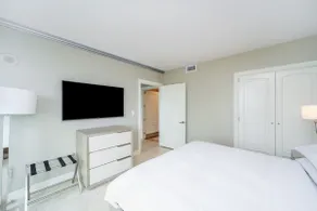 Suite Apartment In South Beach - Image 3