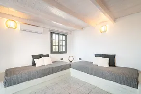 Serenity Suite | Sea View | Private Pool-6pax - Image 5