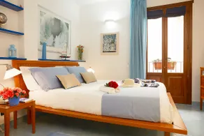 First Floor Apartment with 1 Bedroom - Image 3