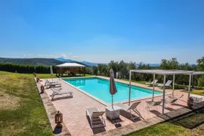 Villa with private pool, bikes at 2km from town. Quiet area & panoramic views - Image 2