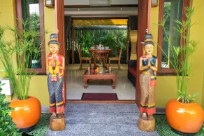 Villa exotique avec piscine, jacuzzi et transfert gratuit - à 650 mètres de la côte - Image 2