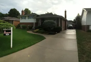Glenn & Deb’s Place - Image 2