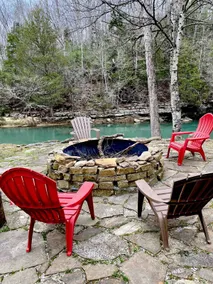 Riverfront Retreat Near Dale Hollow Lake Sleeps 8 - Image 2