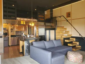 Mountain top view getaway loft - Image 5