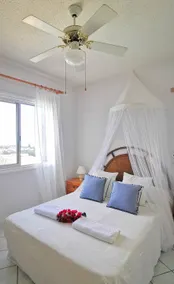 Monicas Amazing Sea view and Pool-view Apt - Image 3