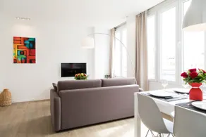 ARC DE TRIOMPHE APARTMENT - Image 3