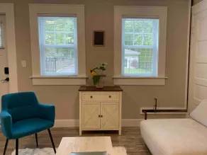 Lovely studio near the beach! (and heated floors!) - Image 3