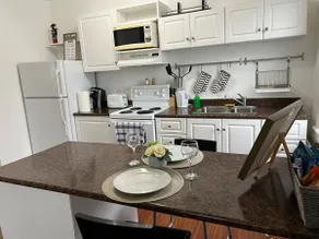 Byward Market Ottawa Beautiful One Bedroom #4 - Image 4
