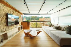 Ape with stunning balcony and mountain view - Image 3