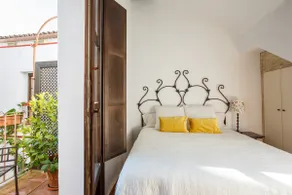 Los Patios de la Judería, Family Duplex 1 - Image 4