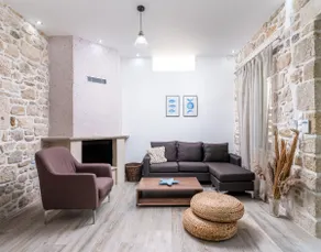 Katina's House - Image 5