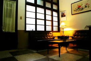 Shuangmulin Old House - A 70-year-old house with a rich ancient feel - Image 2