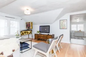 Franklin Place - Downtown Historic Apartment - Image 3