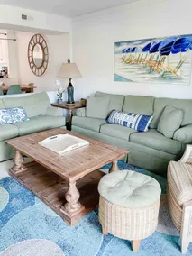 Spacious Redone Villa across beach near sanctuary - Image 4