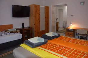 Guesthouse - 2 rooms - for 6 people - Image 5