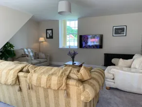 Mary Ellen Best Cottage. Spacious, Cosy & Hot Tub - Image 2