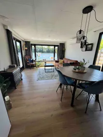 No. 37 Chalet directly on the waterfront - Image 2