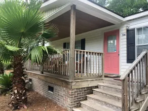 Sea La Vie with Hot Tub and fenced in yard. - Image 2