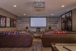 THEATER ROOM!! Pool Table! Dining Seats 20! - Image 2