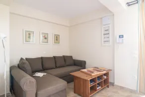 2bdrm house by the sea, great views, pool, parking - Image 4
