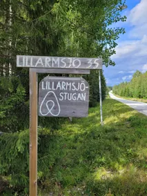 Lillarmsjö-hytte, sommerhus med søudsigt. - Image 3