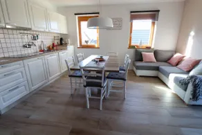 Lovely Holiday Nest - Image 3