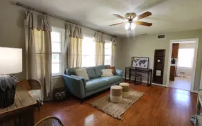 3 Bedroom home with fenced in yard. - Image 2