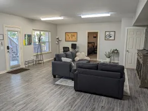 Crash Pad near Trails & Downtown w/ Bike Storage - Image 2