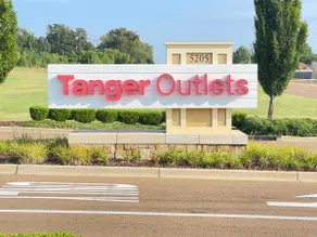 The Tanger 1 Townhome - Image 2