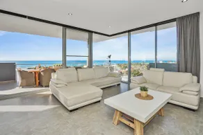 SeaDuce @ Caves Beach - Image 2