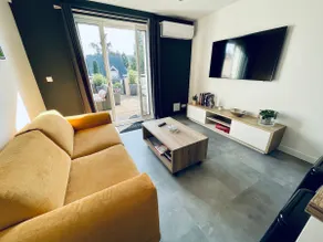 2 bedrooms with terrace in the city center, 6 people max - Image 2