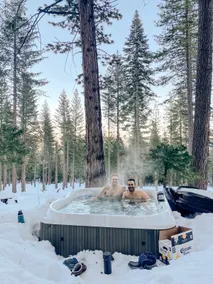 The Plaid Haus | Hottub • Firepit •Theatre • Dogs - Image 2