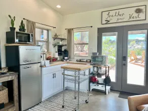 Incredible 360 Views, 3 miles town, Private, Pets - Image 5