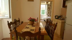 Royal House - Image 4