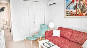 Waterside One Bedroom Apartment with boat dock - Image 3