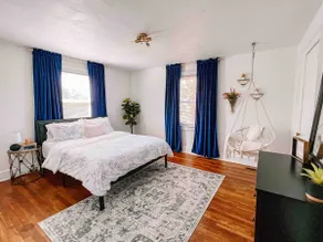 The Little Blue House in Hickory - Image 3