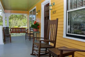 Historic 1920's Arts & Crafts ”Croatan Cottage” - Image 3
