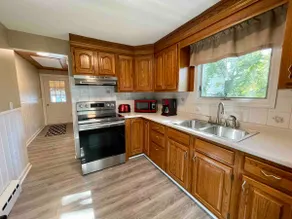 335 Center St - The Soda House - Image 5