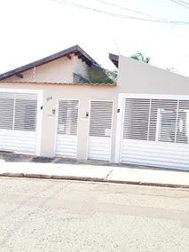 Goodthouse, garage, near: Airport, Base, Cefap - Image 2