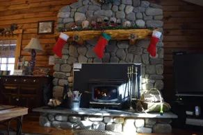 Large log cabin in the heart of the Adirondacks - Image 5