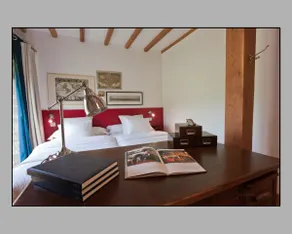 A pleasant place to stay, warmth; landscapes and silence, peace - Image 4