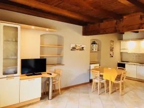 Peschiera d/G Three-room Standard Bertoletta - Image 5