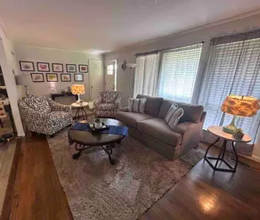 Cozy 3 BR house w/POOL - Image 4