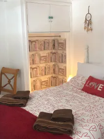 Adorable 1-bed home, off-road parking nr. beaches - Image 3