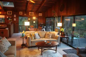 Judy's Rhododendron Retreat - Image 4